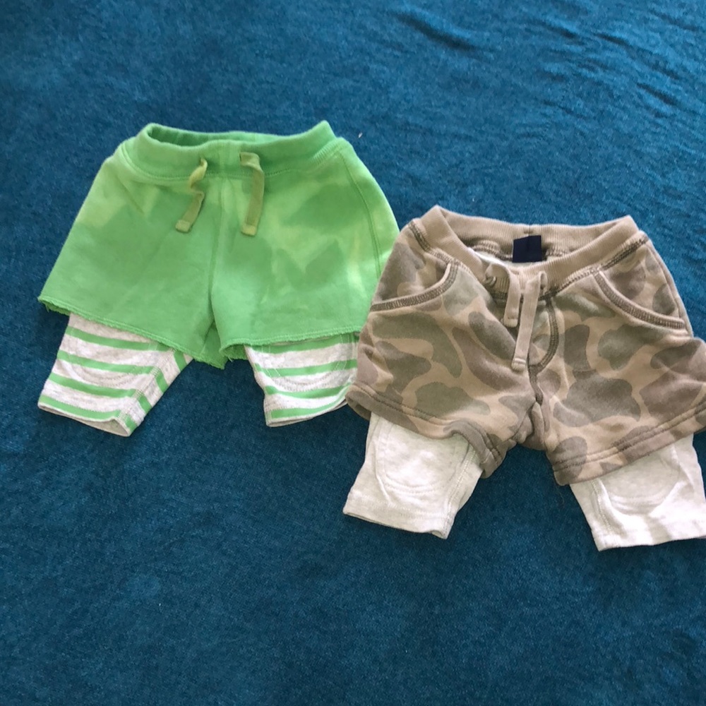 Gap Baby crawlers (2)
